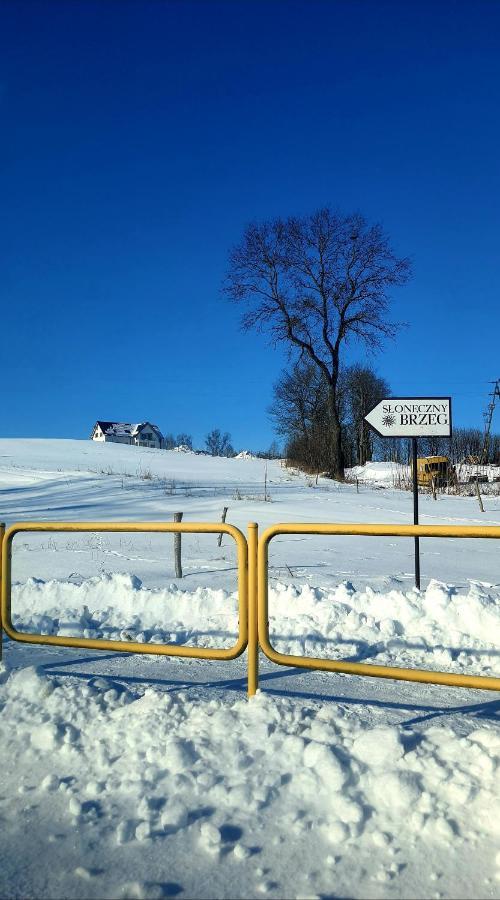 Hotel Sloneczny Brzeg Biskupiec  Exteriör bild